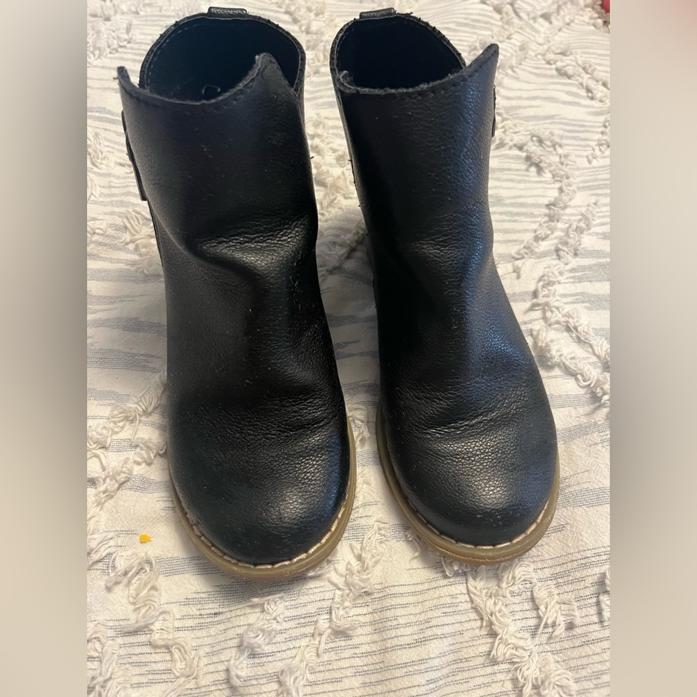 Gap kids Black leather cropped moto bootie size 13